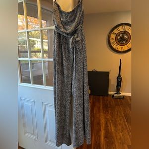 Strapless black and white pant jump suit